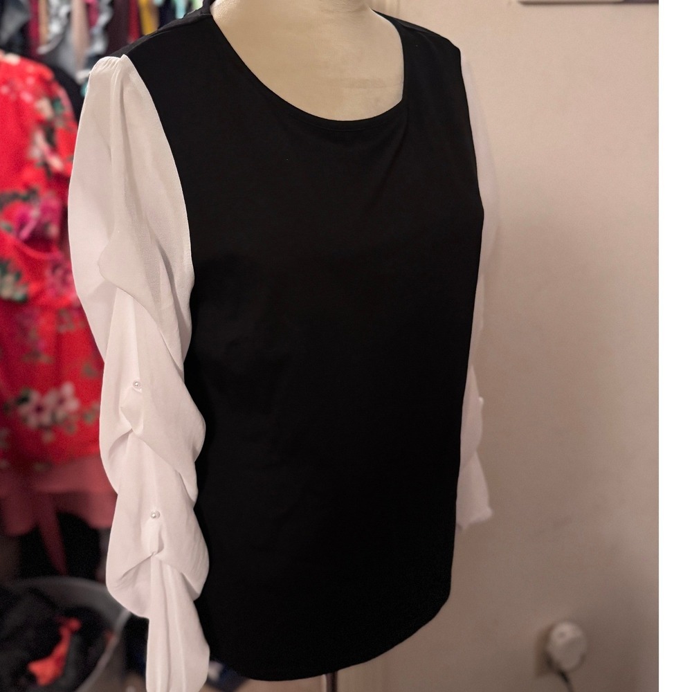 Ravel Womens Black White Pearl Accent Ruffle Sleeve Blouse Top Small